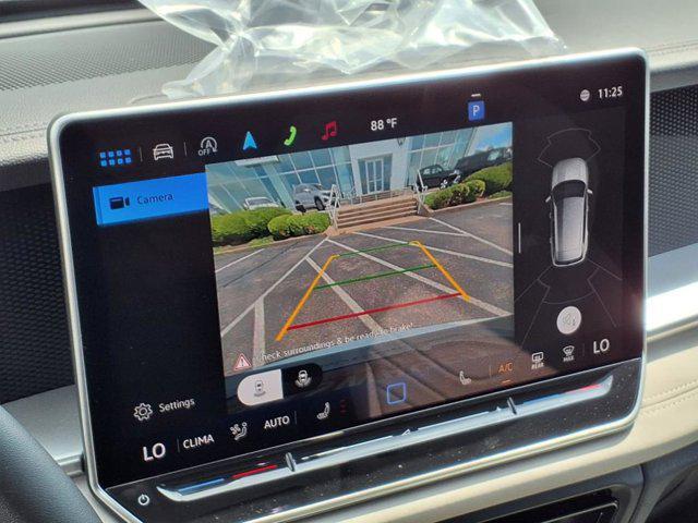 new 2025 Volkswagen Tiguan car, priced at $33,255