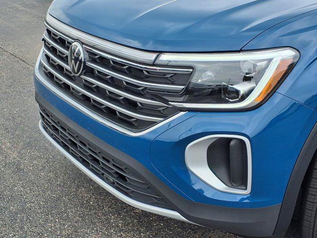 new 2025 Volkswagen Atlas car, priced at $38,504