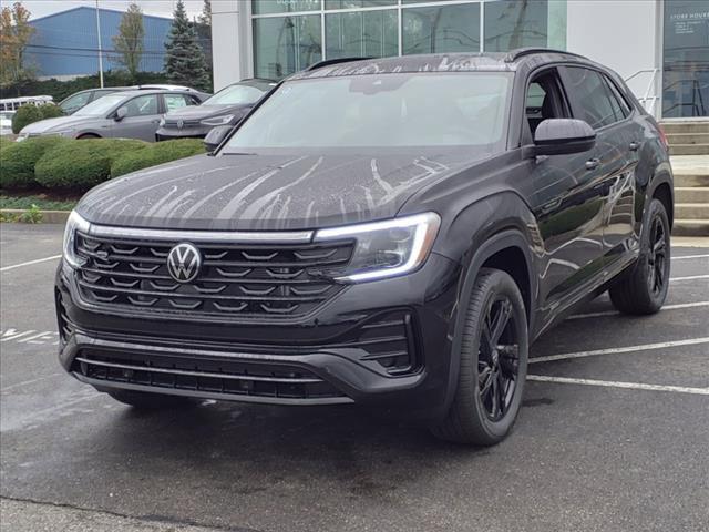 new 2025 Volkswagen Atlas Cross Sport car, priced at $50,157