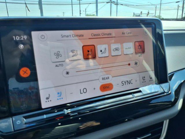 new 2025 Volkswagen Atlas car, priced at $47,366