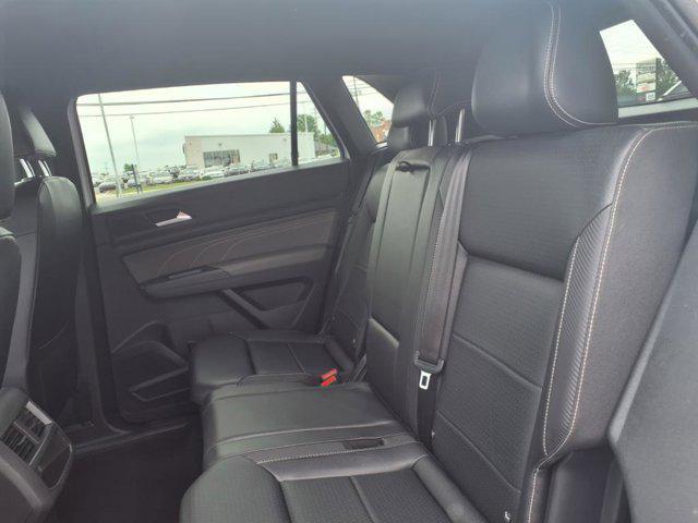 used 2022 Volkswagen Atlas Cross Sport car, priced at $22,500