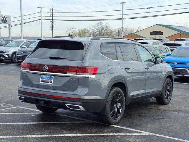 new 2025 Volkswagen Atlas car, priced at $46,923