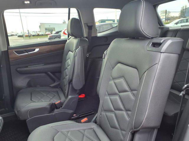 new 2025 Volkswagen Atlas car, priced at $46,923