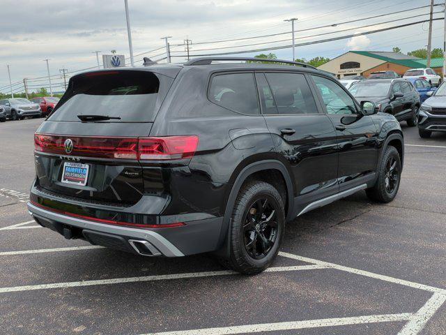 new 2024 Volkswagen Atlas car, priced at $54,091