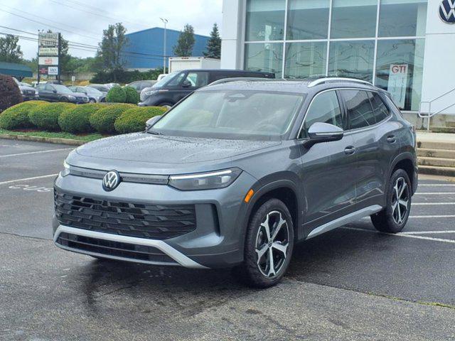 new 2025 Volkswagen Tiguan car, priced at $35,739