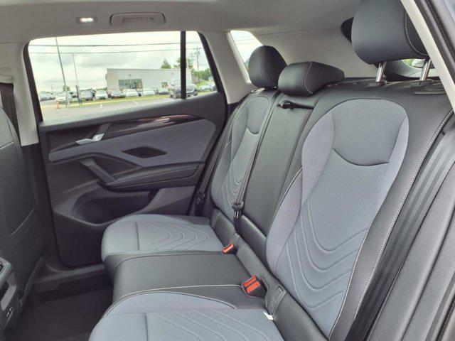 new 2025 Volkswagen Tiguan car, priced at $35,739