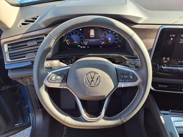 new 2025 Volkswagen Atlas car, priced at $48,922