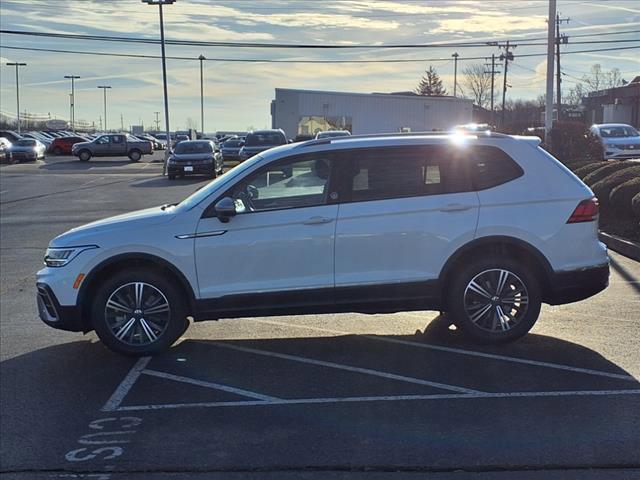 new 2024 Volkswagen Tiguan car, priced at $34,515