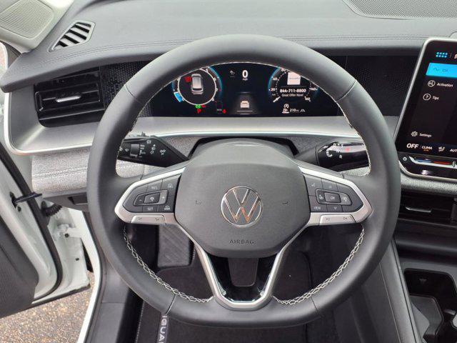 new 2025 Volkswagen Tiguan car, priced at $31,672