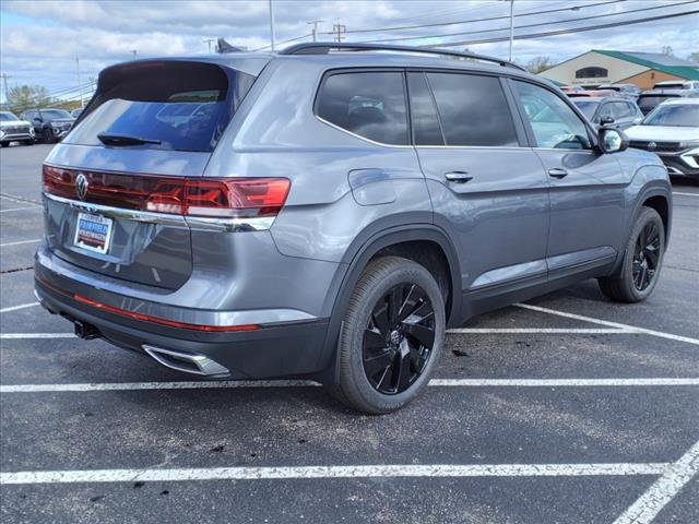 new 2024 Volkswagen Atlas car, priced at $43,529