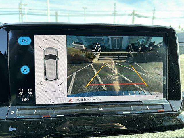 new 2026 Volkswagen Atlas car, priced at $51,136