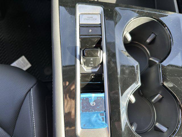 new 2026 Volkswagen Atlas car, priced at $51,136