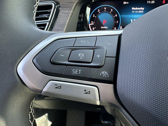 new 2026 Volkswagen Atlas car, priced at $51,136