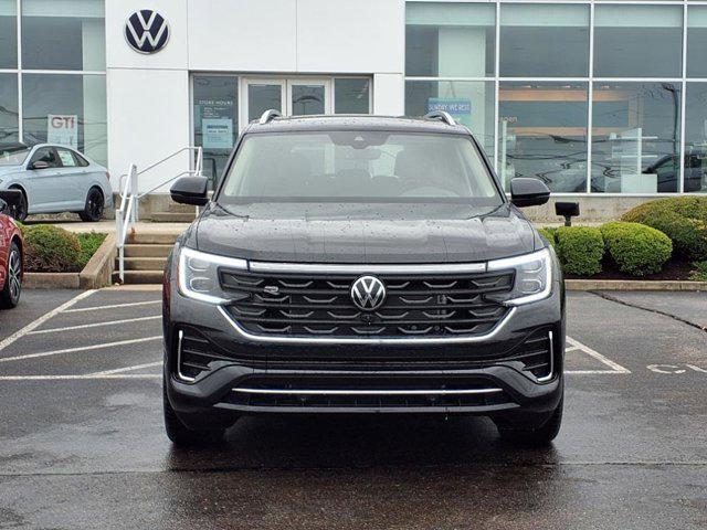 new 2025 Volkswagen Atlas car, priced at $53,761
