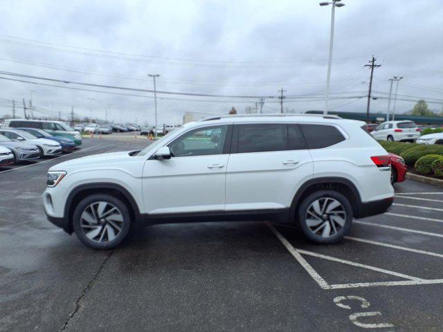 new 2025 Volkswagen Atlas car, priced at $50,670