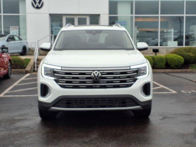 new 2025 Volkswagen Atlas car, priced at $50,670