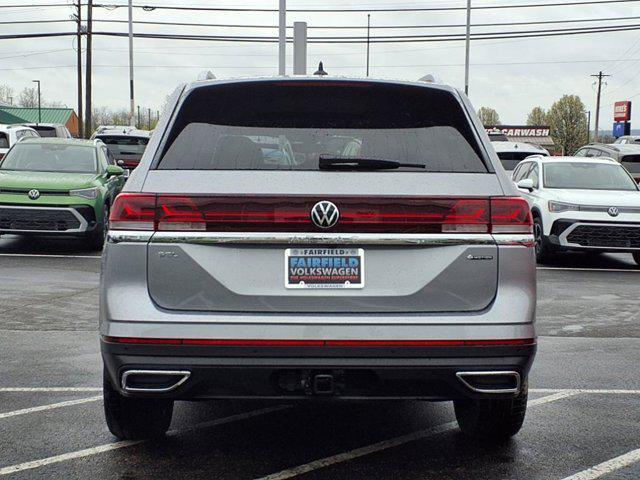 new 2025 Volkswagen Atlas car, priced at $49,520