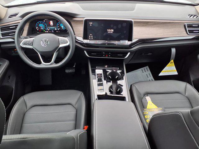 new 2025 Volkswagen Atlas car, priced at $49,520