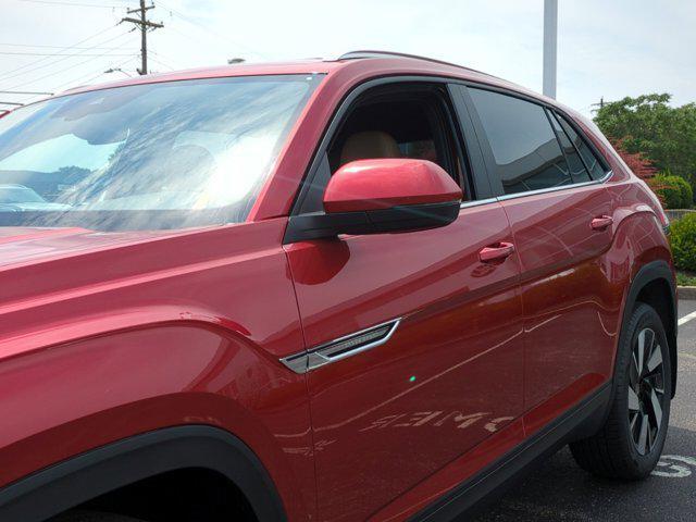 new 2024 Volkswagen Atlas Cross Sport car, priced at $45,681