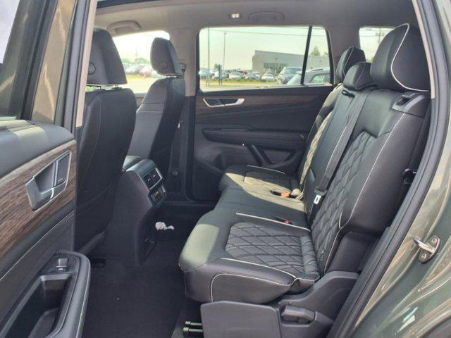 new 2025 Volkswagen Atlas car, priced at $53,761