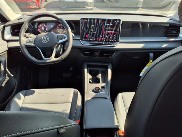 new 2025 Volkswagen Tiguan car, priced at $33,657