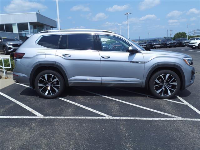 new 2024 Volkswagen Atlas car, priced at $55,236