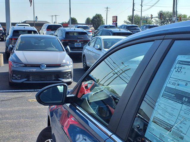 new 2025 Volkswagen Jetta car, priced at $24,261
