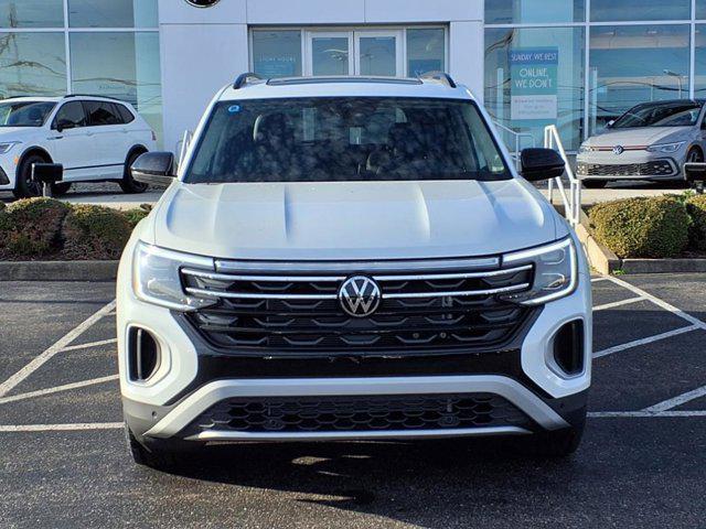 new 2025 Volkswagen Atlas car, priced at $49,443