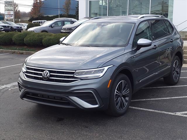 new 2024 Volkswagen Tiguan car, priced at $33,171