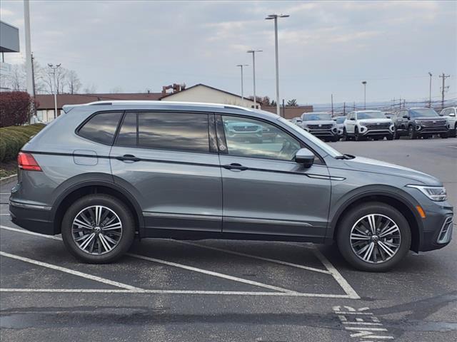 new 2024 Volkswagen Tiguan car, priced at $33,171