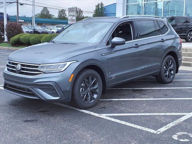 new 2024 Volkswagen Tiguan car, priced at $36,001