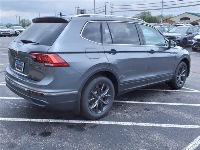 new 2024 Volkswagen Tiguan car, priced at $36,001