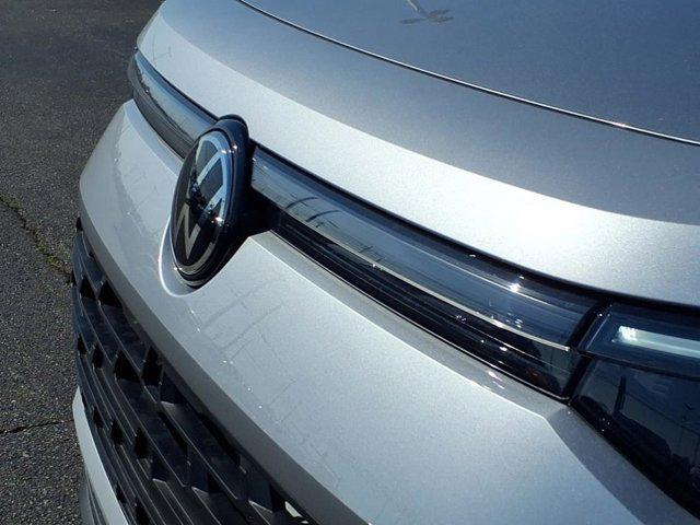 new 2025 Volkswagen Tiguan car, priced at $31,672