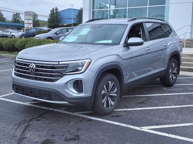 new 2024 Volkswagen Atlas car, priced at $42,018