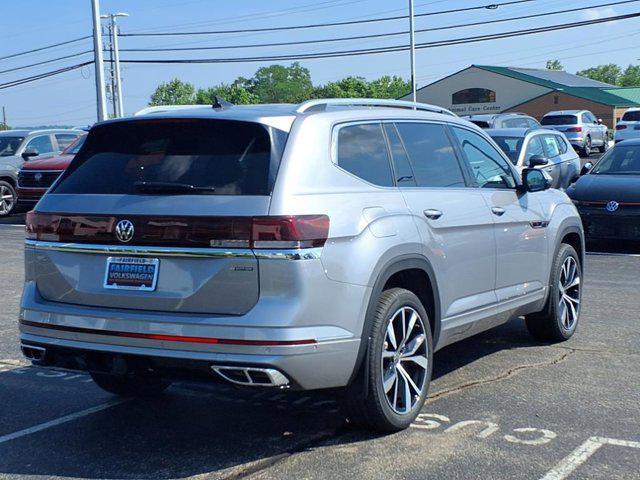 new 2025 Volkswagen Atlas car, priced at $53,761