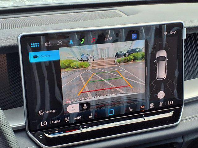 new 2025 Volkswagen Tiguan car, priced at $38,203