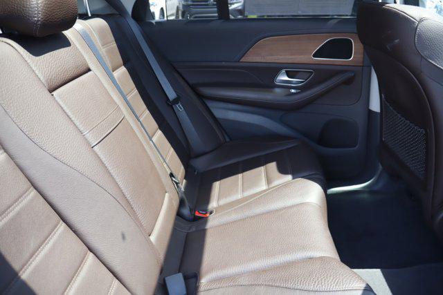 used 2020 Mercedes-Benz GLE 450 car, priced at $35,650