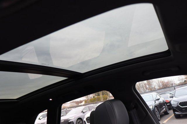 used 2022 Audi SQ5 car, priced at $35,995