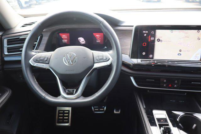 used 2025 Volkswagen Atlas car, priced at $44,550