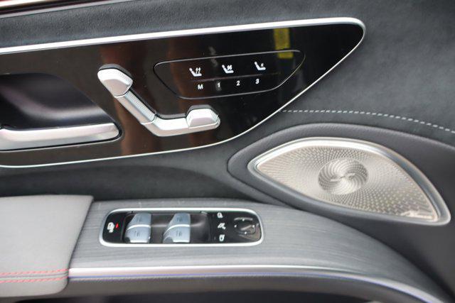 used 2022 Mercedes-Benz EQS 580 car, priced at $49,995