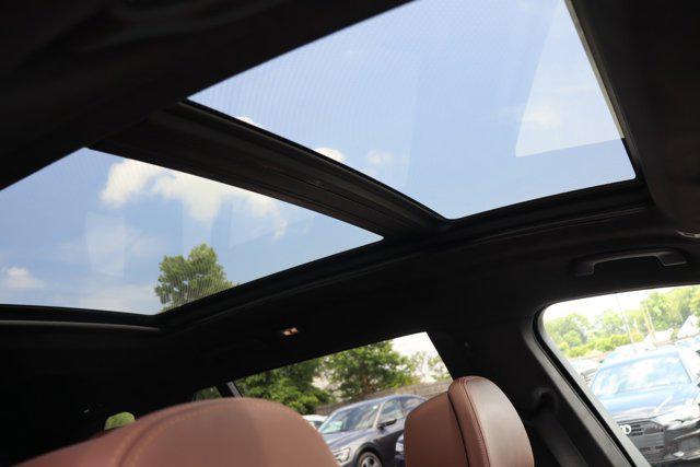 used 2024 BMW X7 car, priced at $89,995