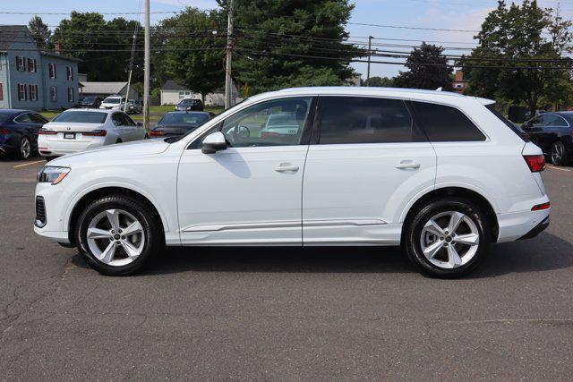 used 2025 Audi Q7 car, priced at $47,995