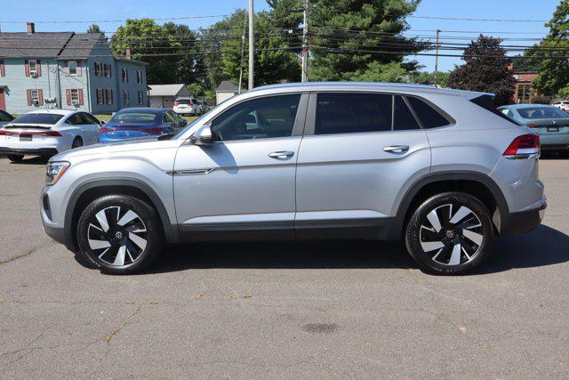 used 2024 Volkswagen Atlas Cross Sport car, priced at $34,995