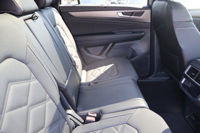 used 2024 Volkswagen Atlas Cross Sport car, priced at $34,995