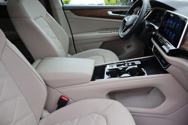 used 2024 Volkswagen Atlas car, priced at $34,995