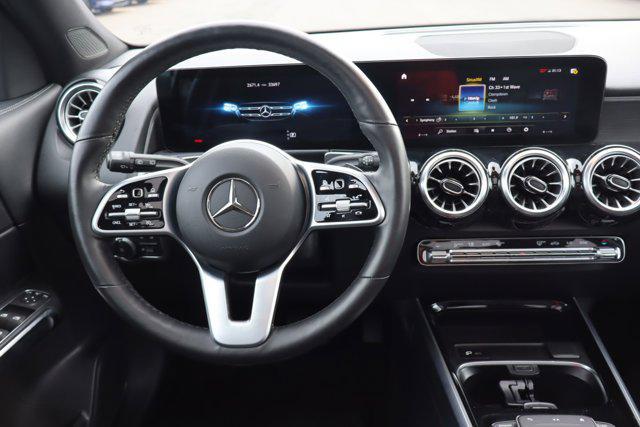 used 2022 Mercedes-Benz GLB 250 car, priced at $27,995