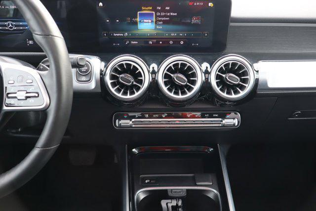 used 2022 Mercedes-Benz GLB 250 car, priced at $27,995