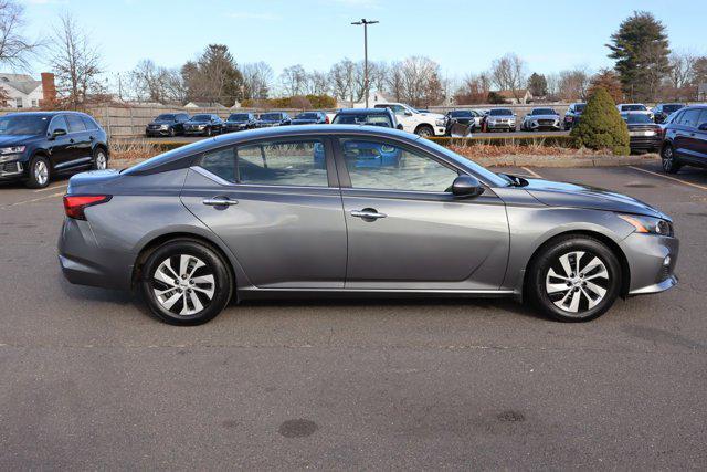 used 2022 Nissan Altima car