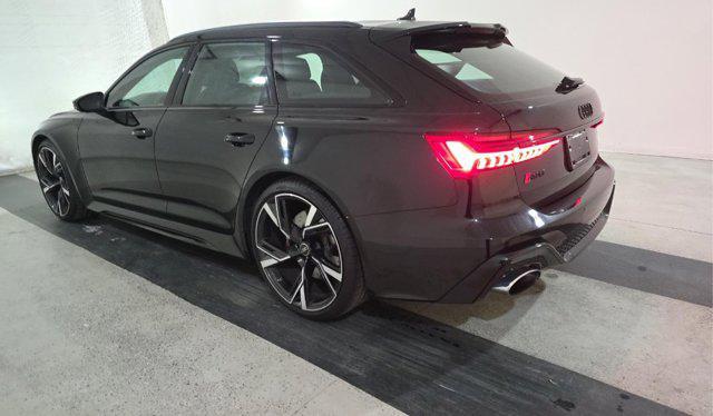 used 2022 Audi RS 6 Avant car, priced at $109,000