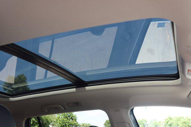 used 2021 Volkswagen Atlas car, priced at $26,590
